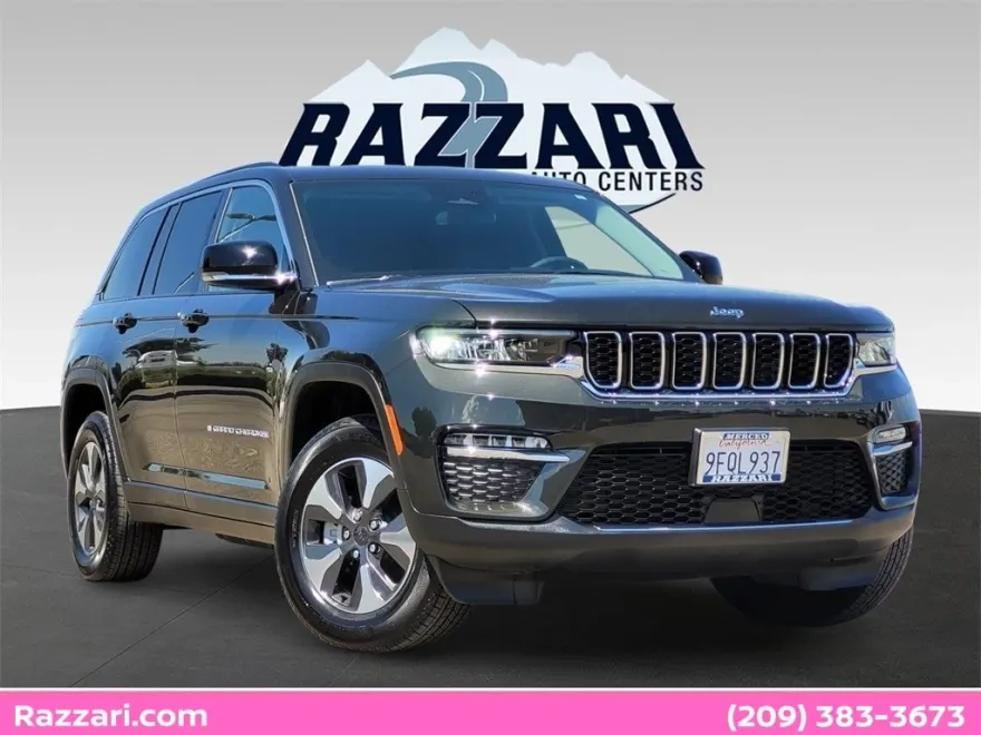 2023 Jeep Cherokee 4xe Base photo 1