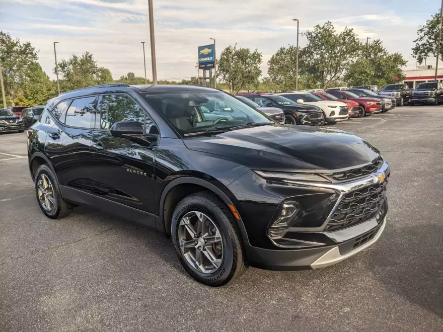 2023 Chevrolet Blazer 2LT photo 1