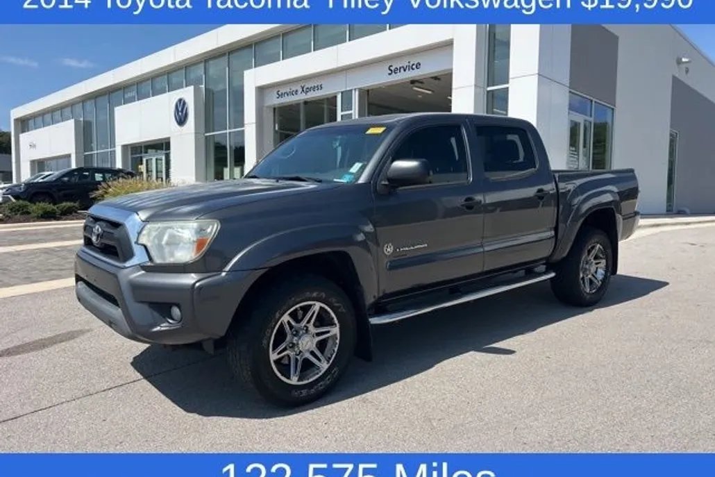 2014 Toyota Tacoma PreRunner V6 photo 1