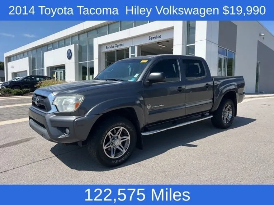 2014 Toyota Tacoma PreRunner V6 photo 1