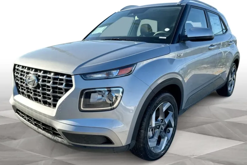 2025 Hyundai Venue SEL photo 1