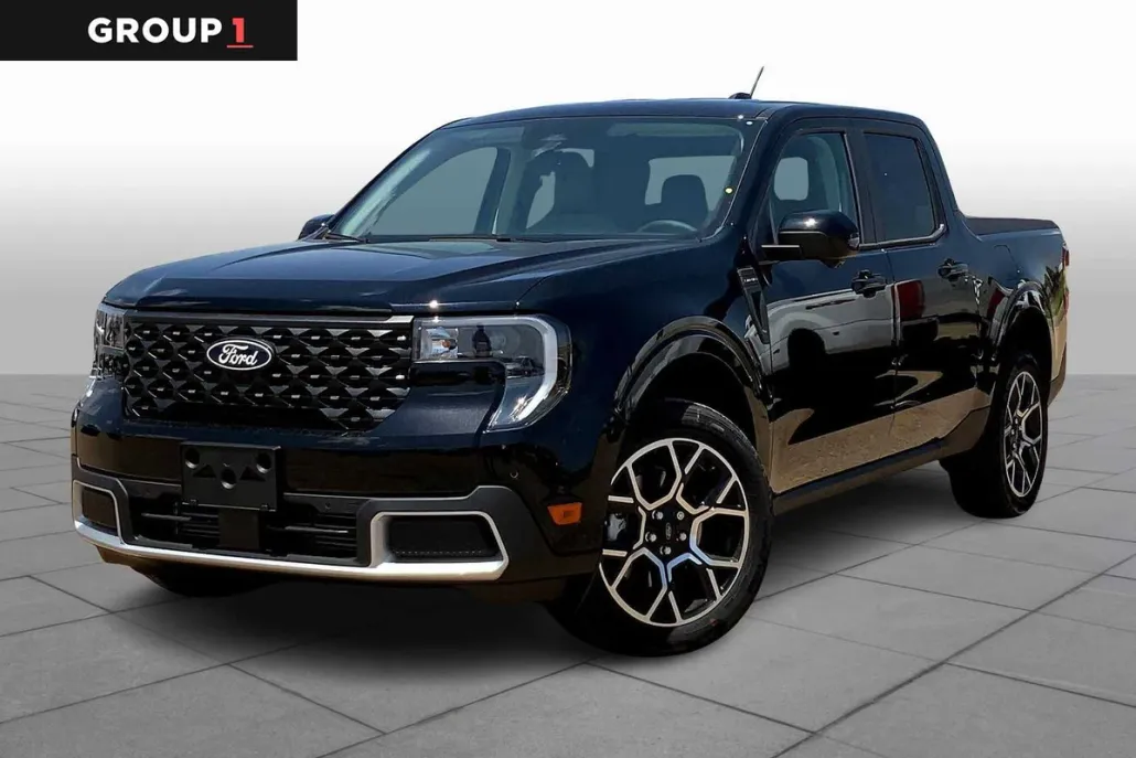 2025 Ford Maverick Lariat photo 1