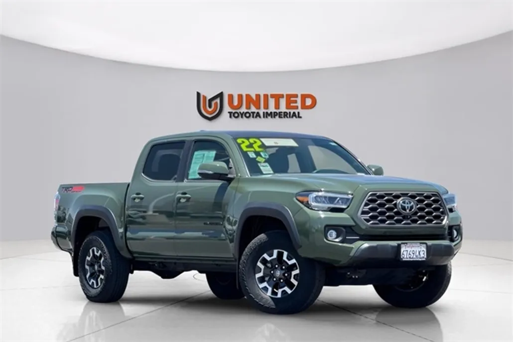 2022 Toyota Tacoma V6 photo 1