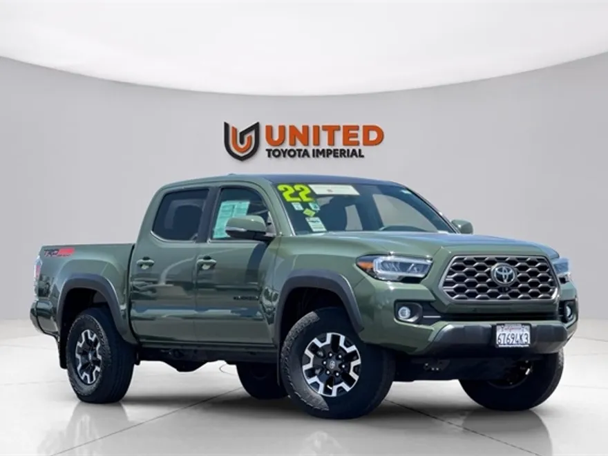2022 Toyota Tacoma V6 photo 1