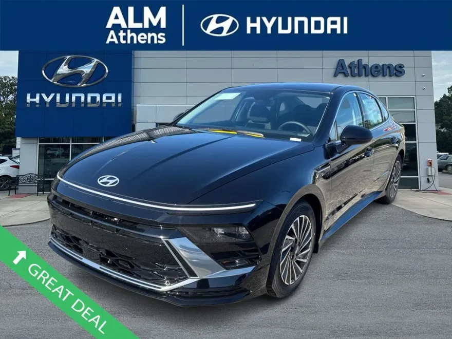 2025 Hyundai Sonata Hybrid SEL photo 1