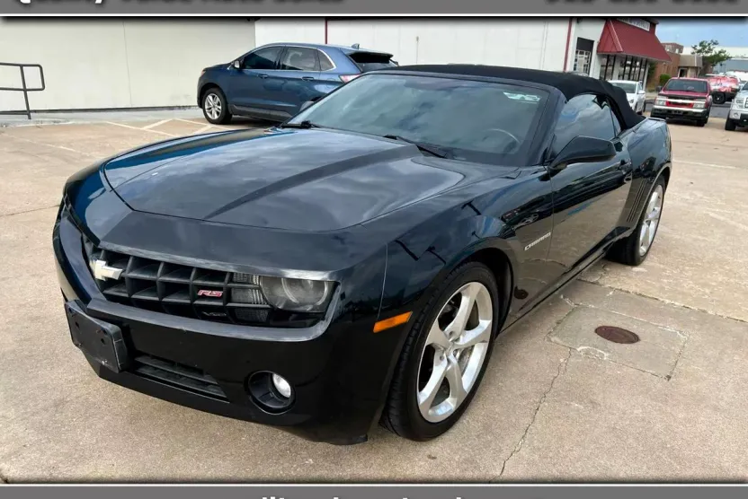 2013 Chevrolet Camaro 1LT photo 1