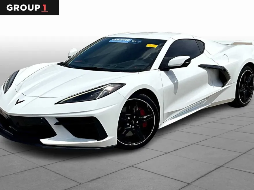 2023 Chevrolet Corvette Stingray 2LT photo 1