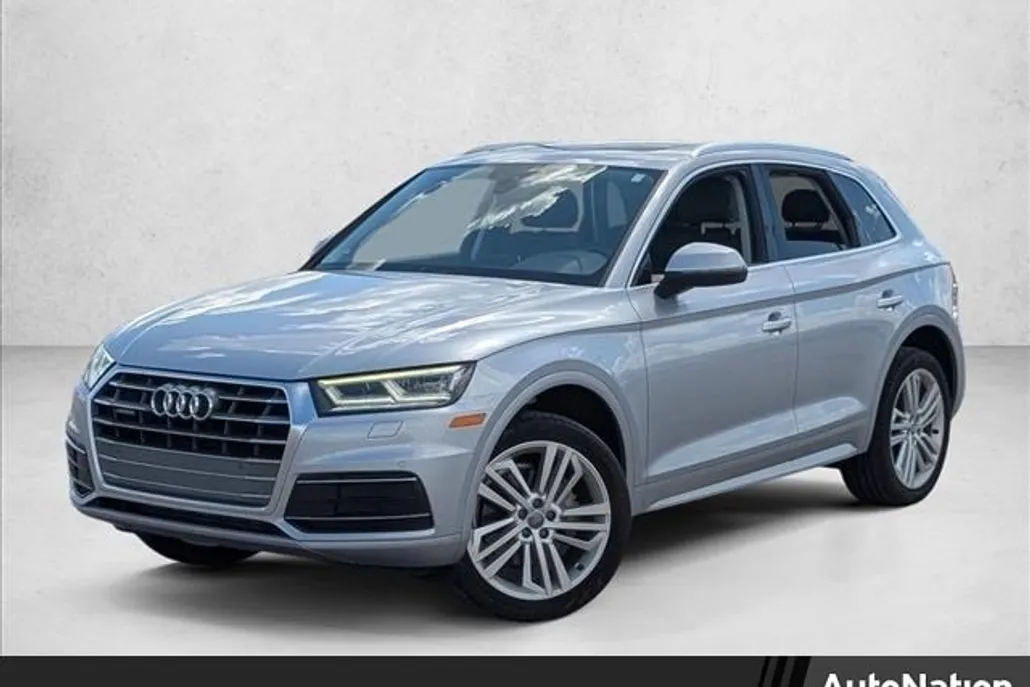2018 Audi Q5 Premium Plus photo 1