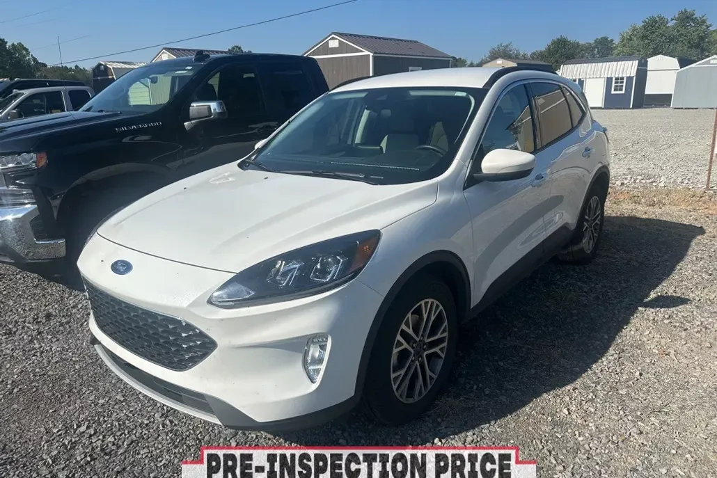 2021 Ford Escape SEL photo 1