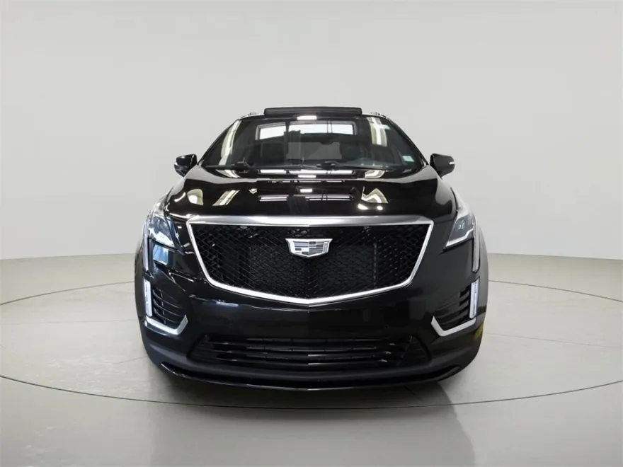 2021 Cadillac XT5 Sport photo 1