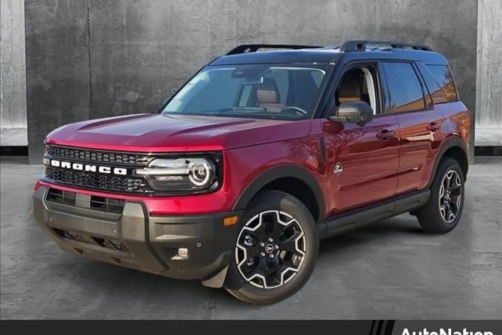 2025 Ford Bronco Sport Outer Banks photo 1