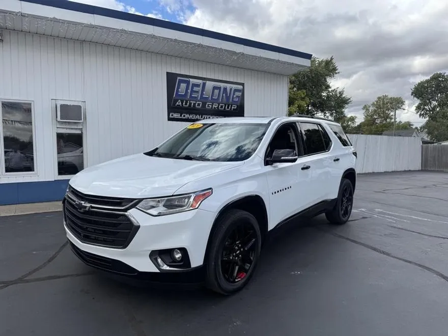 2020 Chevrolet Traverse Premier photo 1