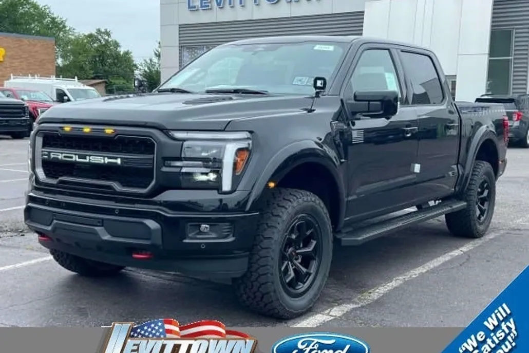 2025 Ford F-150 Lariat photo 1