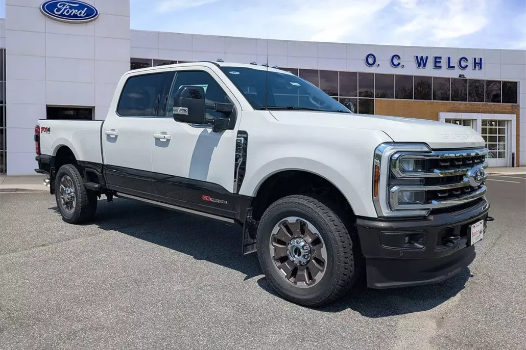 2025 Ford F-250 King Ranch photo 1