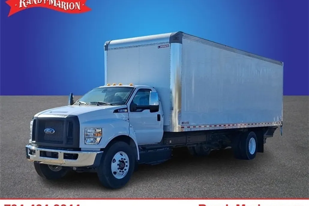 2023 Ford F-650 photo 1