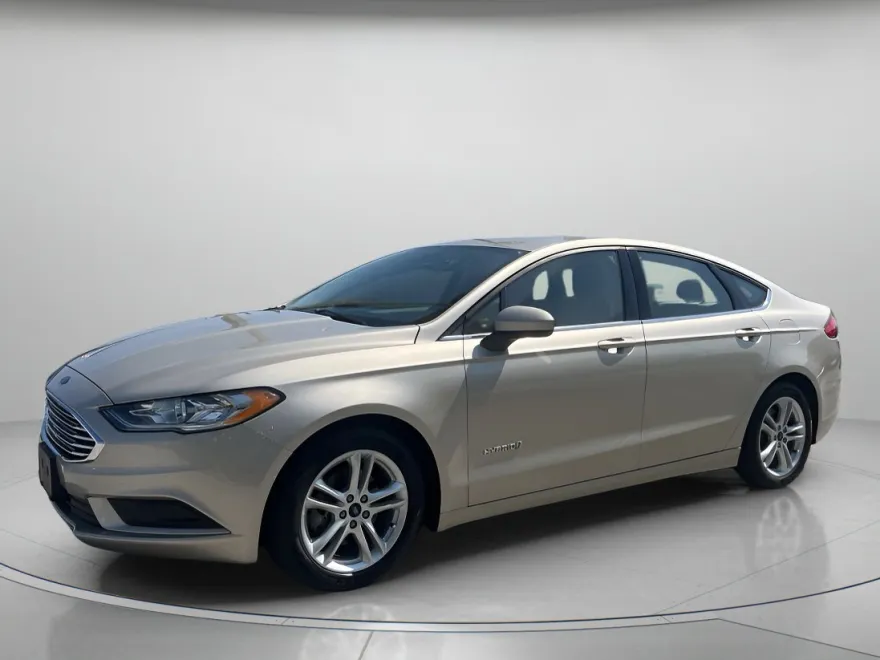 2018 Ford Fusion Hybrid S photo 1