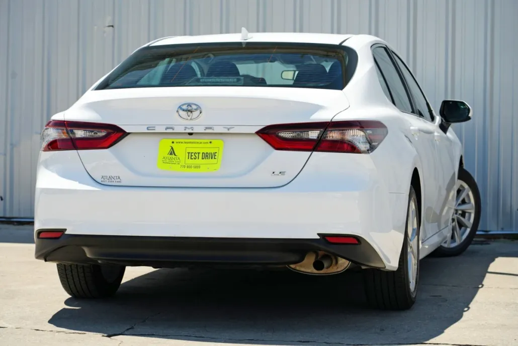 2024 Toyota Camry LE photo 1