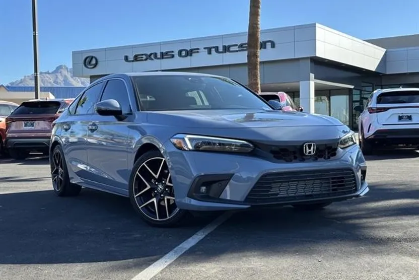 2022 Honda Civic Hatchback Sport Touring photo 1
