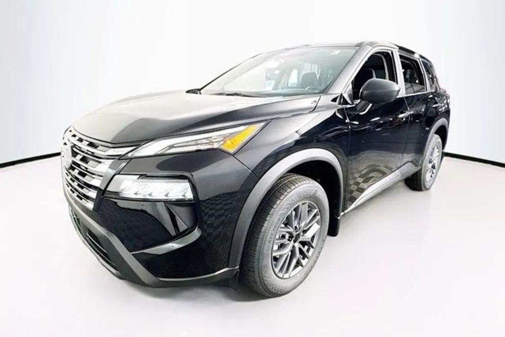 2026 Nissan Rogue S photo 1
