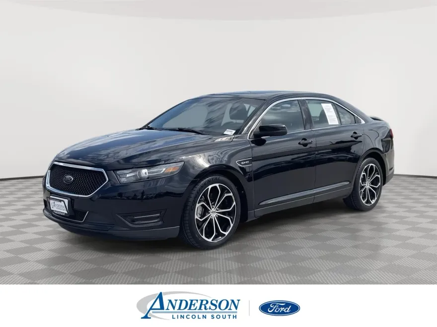 2018 Ford Taurus SHO photo 1
