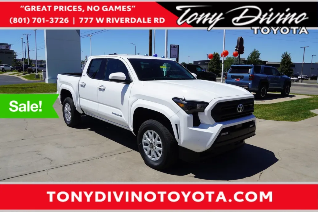 2025 Toyota Tacoma SR5 photo 1