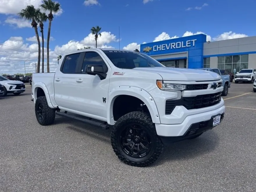 2025 Chevrolet Silverado 1500 RST photo 1