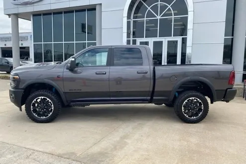 2025 Ram 2500 Power Wagon photo 2