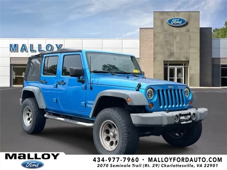2010 Jeep Wrangler Unlimited Sport photo 1
