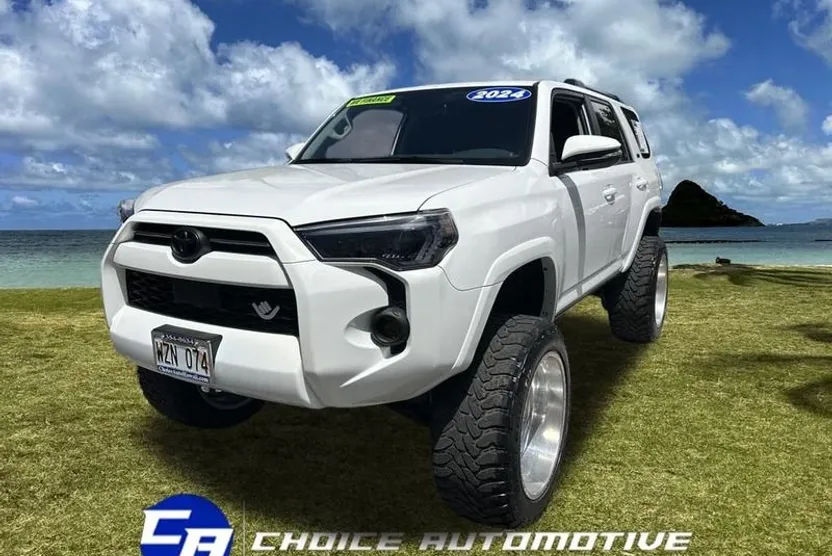 2024 Toyota 4Runner SR5 Premium 4WD photo 1