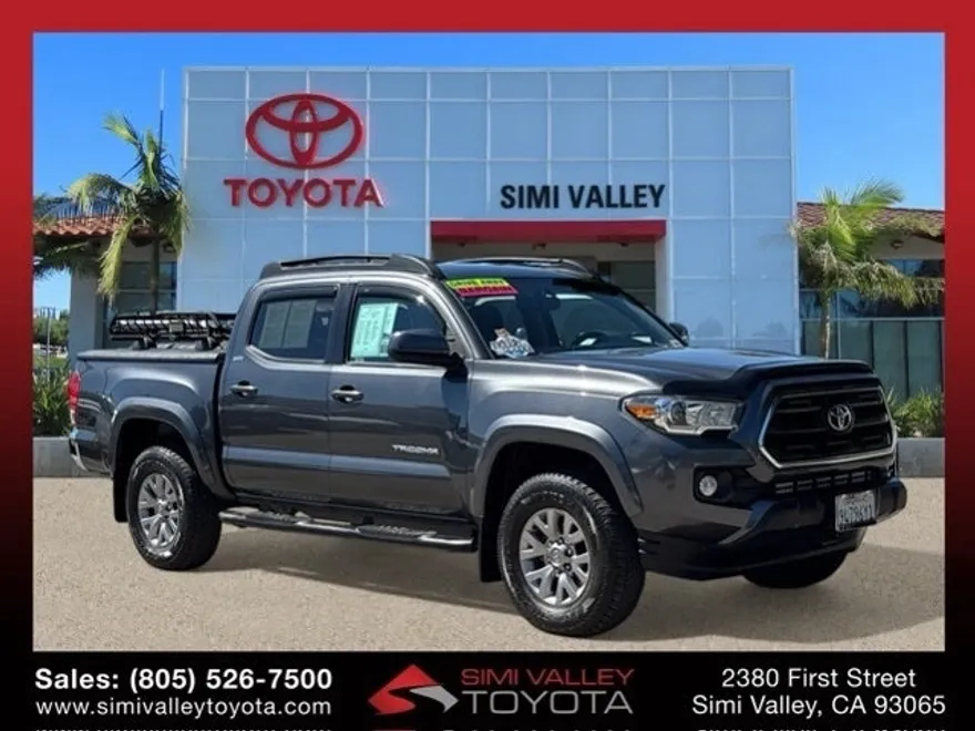 2016 Toyota Tacoma SR5 V6 photo 1