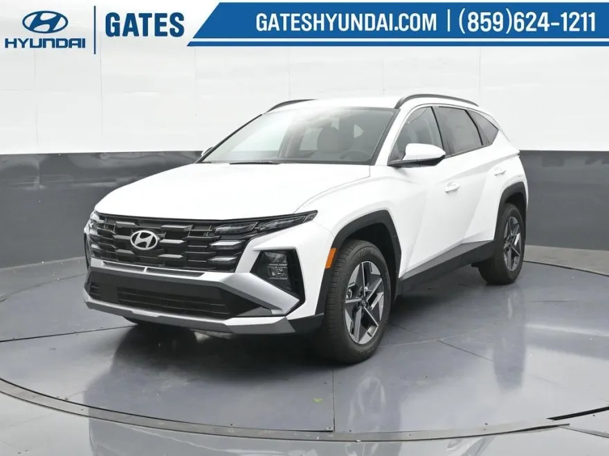 2025 Hyundai Tucson SEL photo 1