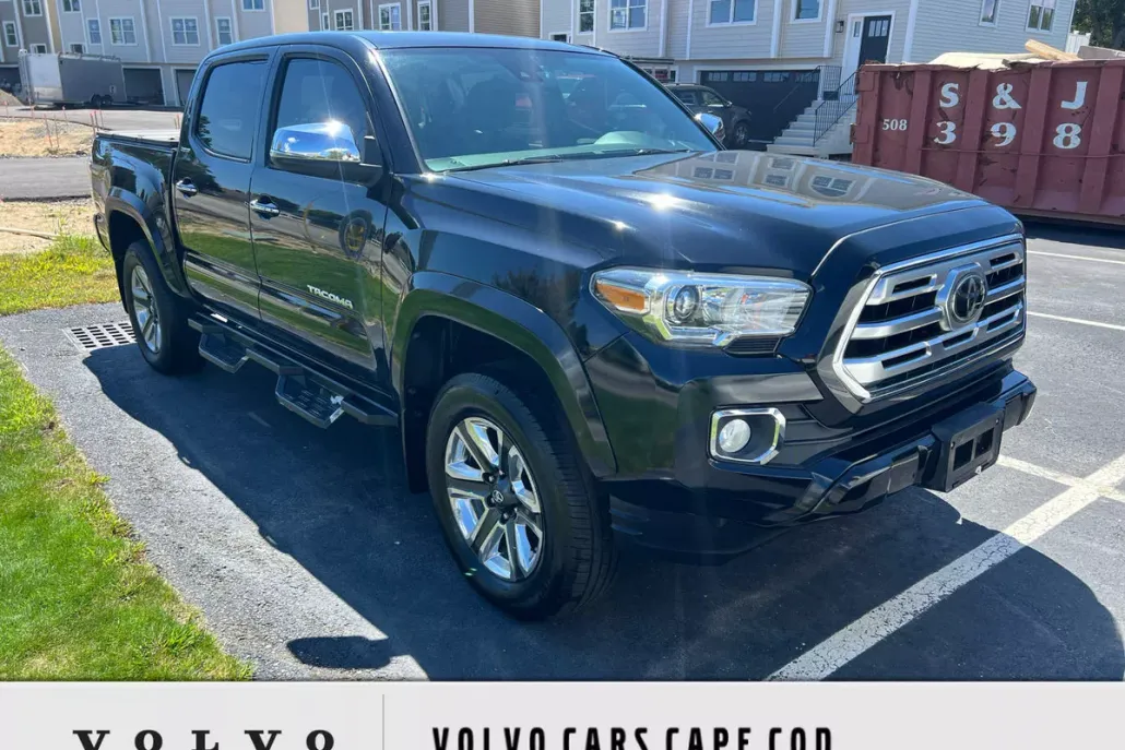 2019 Toyota Tacoma Limited V6 photo 1