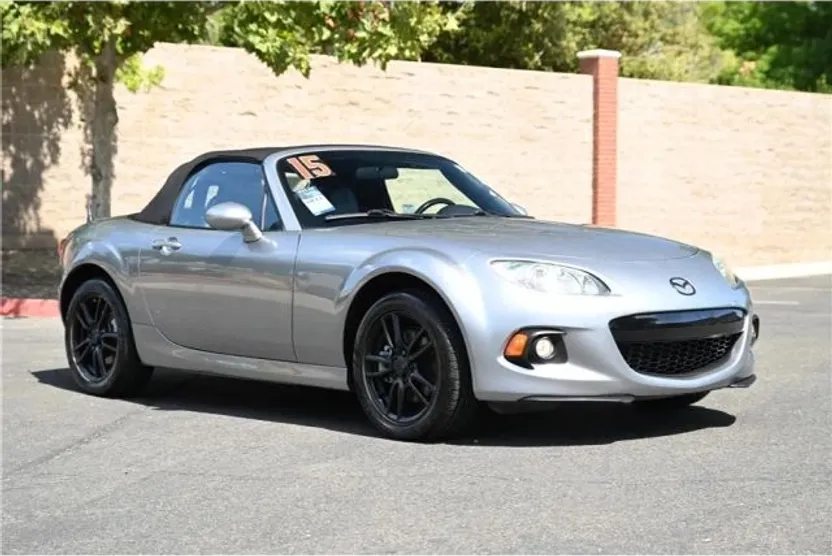 2015 Mazda MX-5 Miata Miata Sport photo 1