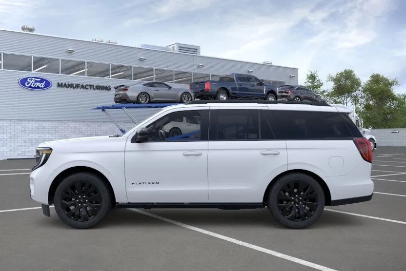 2025 Ford Expedition Platinum photo 1