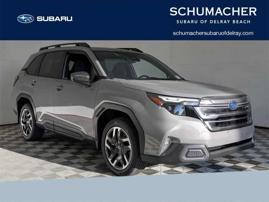 2025 Subaru Forester Premium photo 1