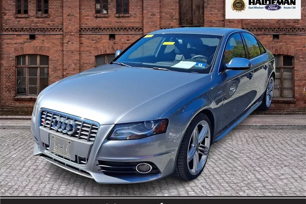 2010 Audi S4 Base Premium Plus photo 1