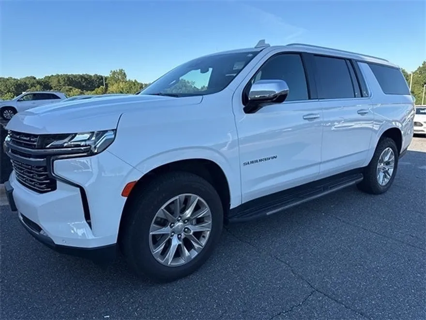 2024 Chevrolet Suburban Premier photo 1