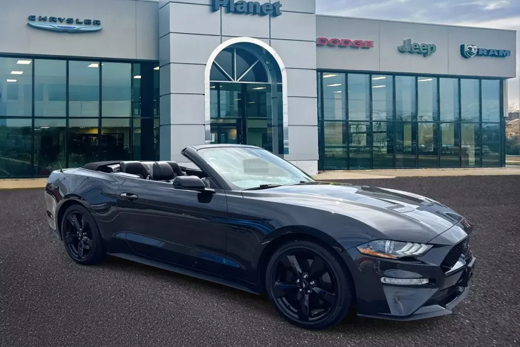 2023 Ford Mustang GT Premium Convertible photo 1