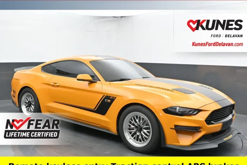 2019 Ford Mustang GT Premium photo 1