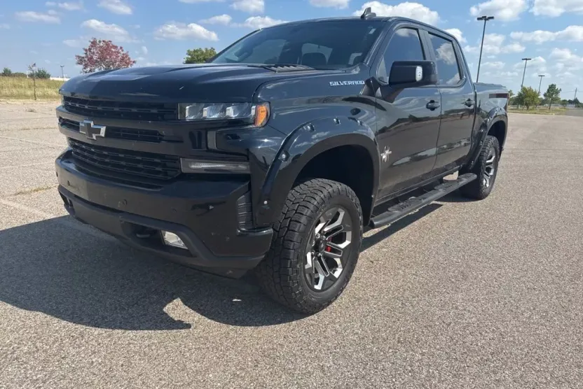 2019 Chevrolet Silverado 1500 RST photo 1