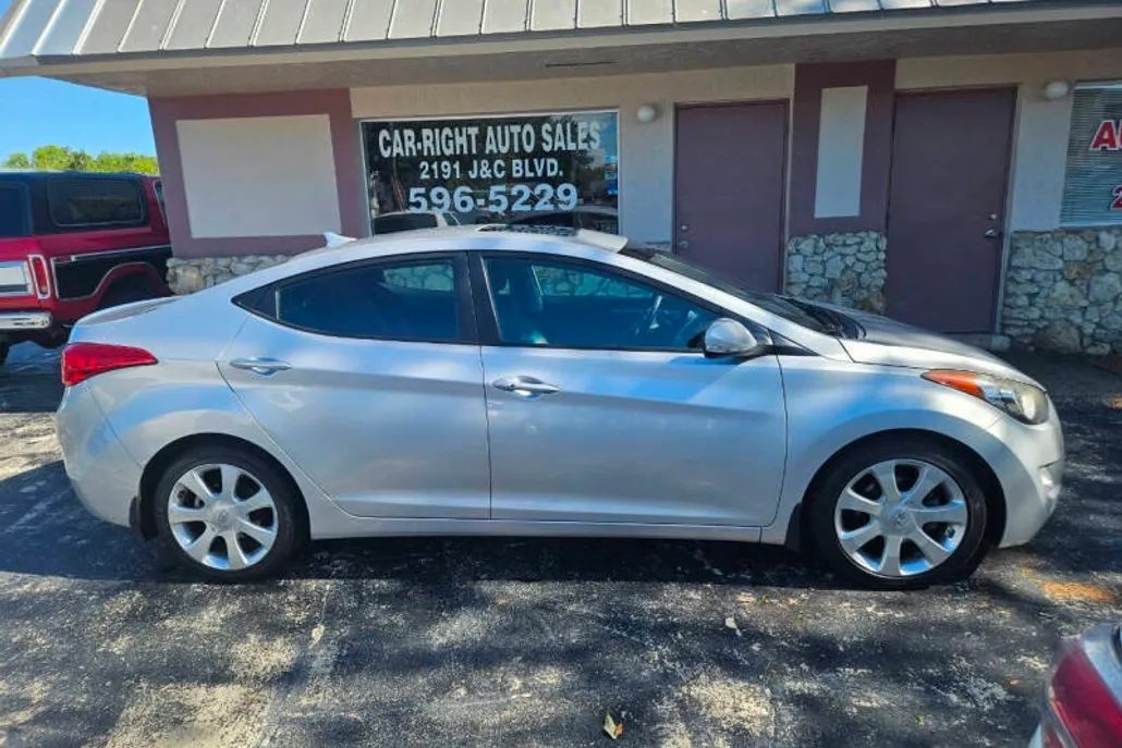2013 Hyundai Elantra Limited photo 1