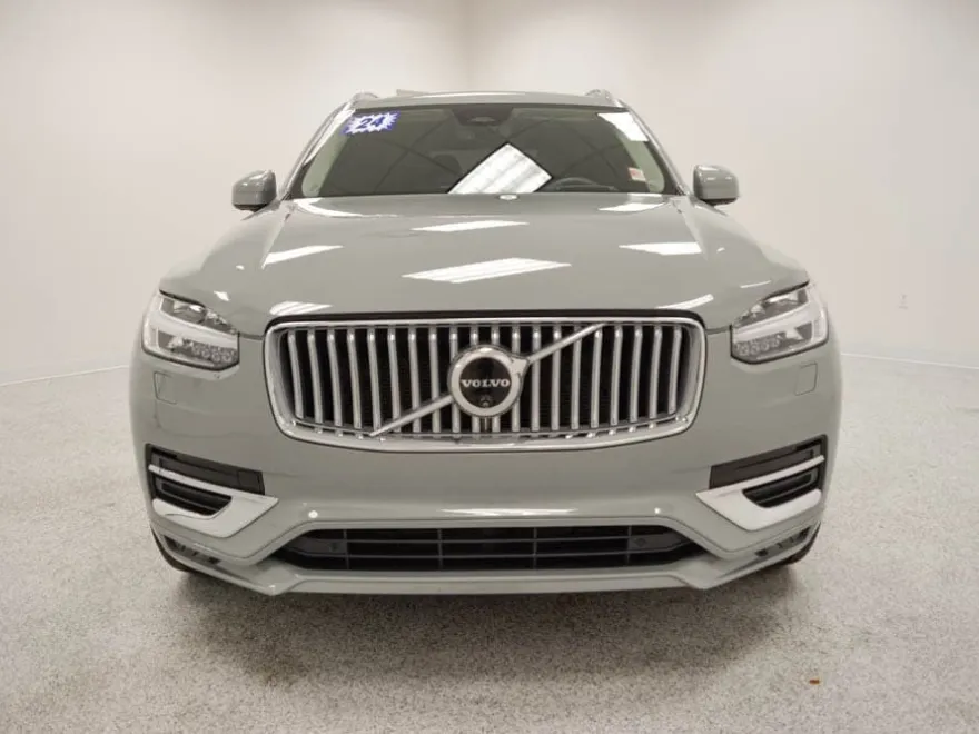 2024 Volvo XC90 Ultimate photo 1
