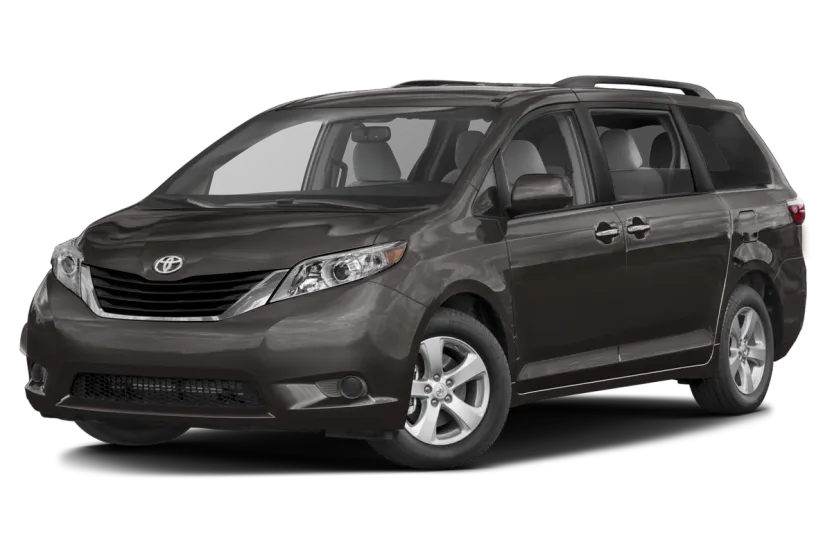 2015 Toyota Sienna LE photo 1