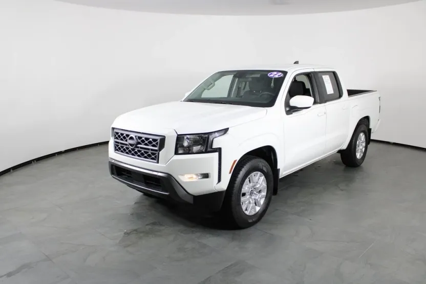 2022 Nissan Frontier SV photo 1