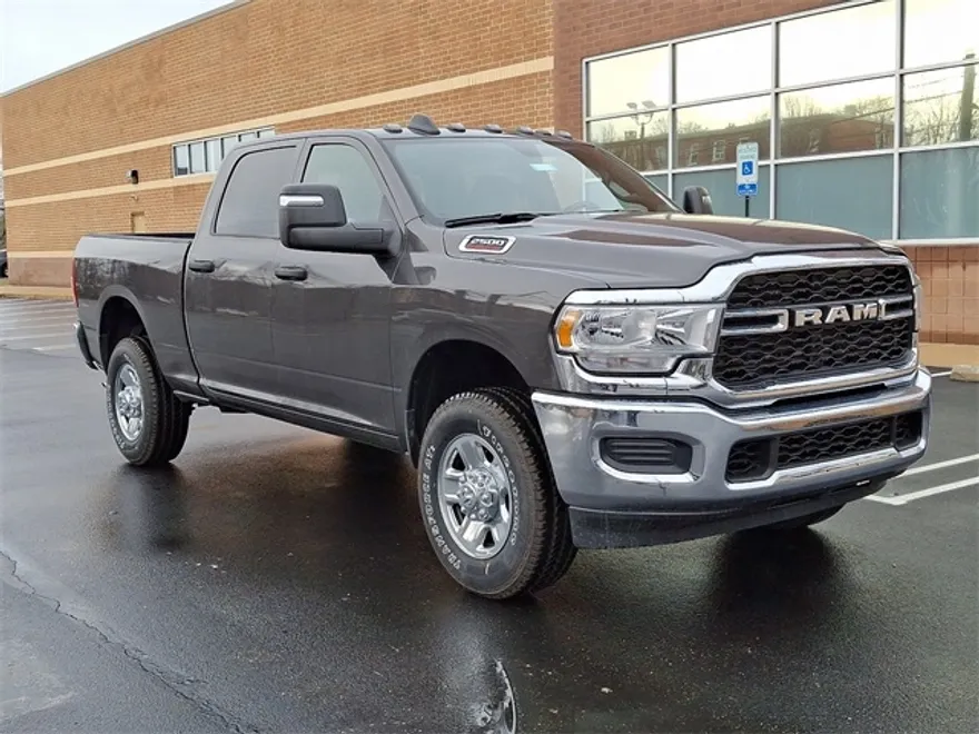 2024 Ram 2500 Tradesman photo 1
