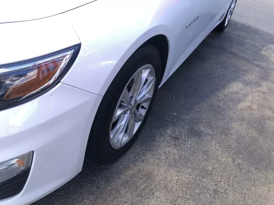 2024 Chevrolet Malibu 1LT photo 1