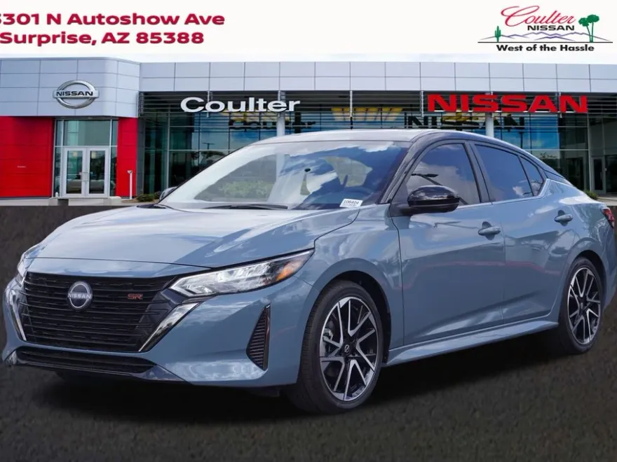 2025 Nissan Sentra SR photo 1