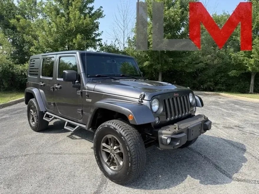2016 Jeep Wrangler Sahara photo 1