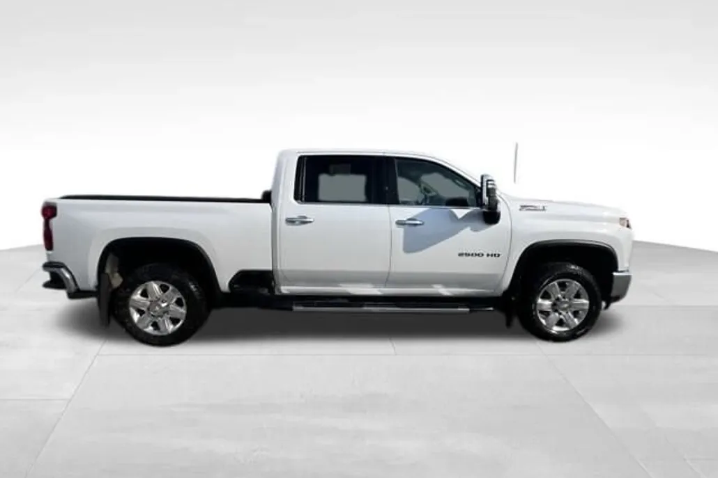 2022 Chevrolet Silverado 2500HD LTZ photo 1