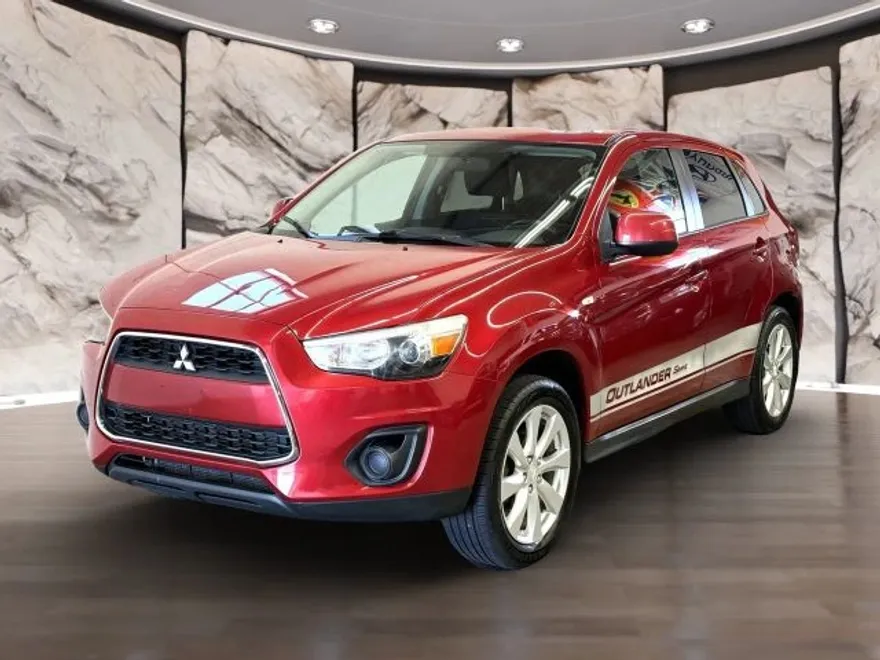 2015 Mitsubishi Outlander Sport ES photo 1